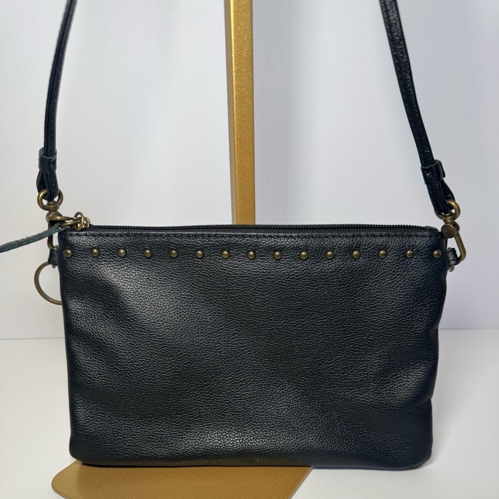 The SAK cute little crossbody purse. Perfect size!